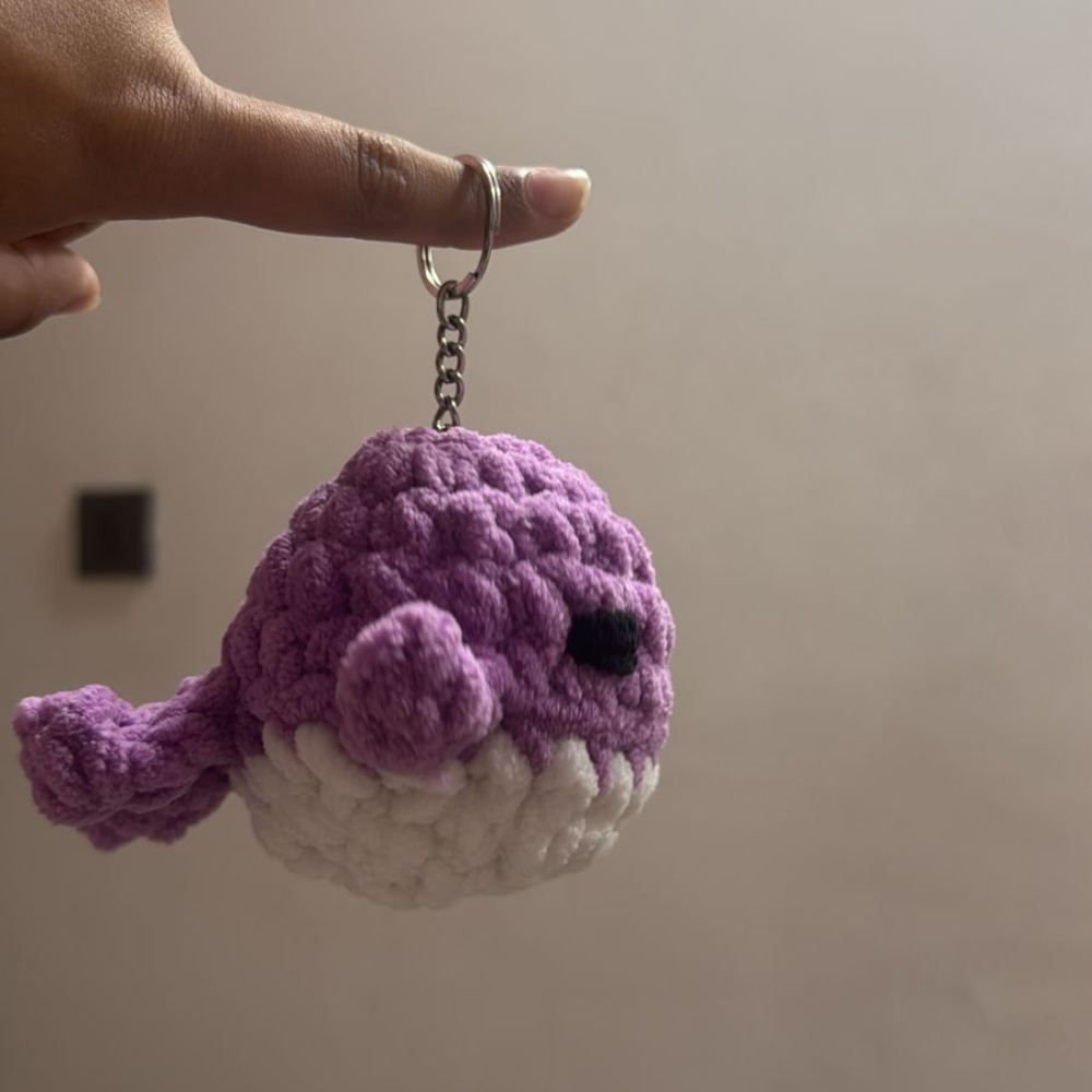 Whale plushy keyring