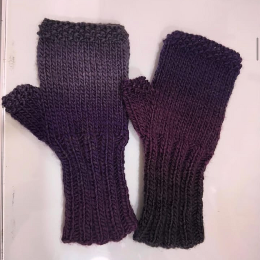 Crochet gloves