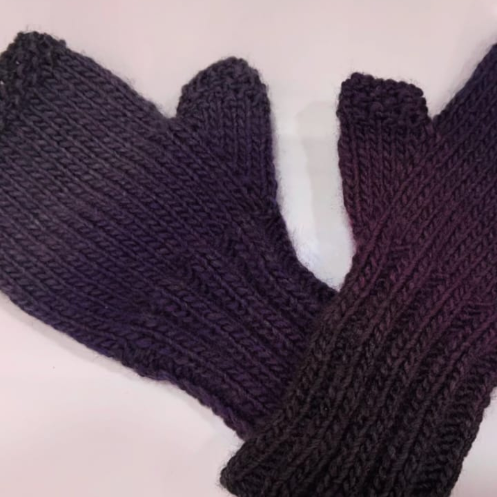 Crochet gloves