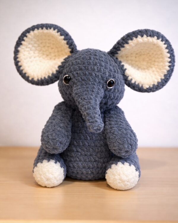 Misty Trunk – Grey Crochet Elephant