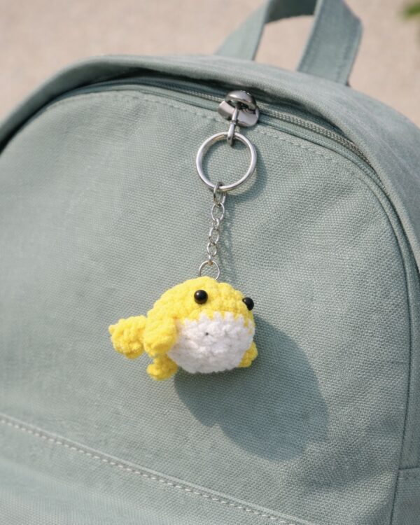Lemon Splash – Yellow Whale Crochet Keychain